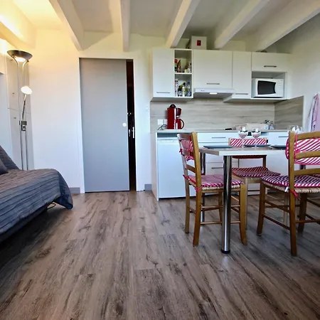 Avec Balcon Et Parking Couvert - Fr-1-340-186